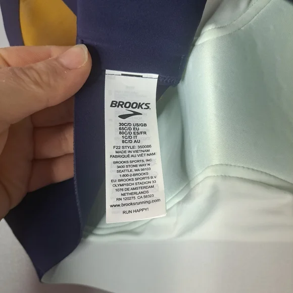 NWOT Brooks Scoopback 2.0 Sports Bra. Size 30C - Picture 10 of 10